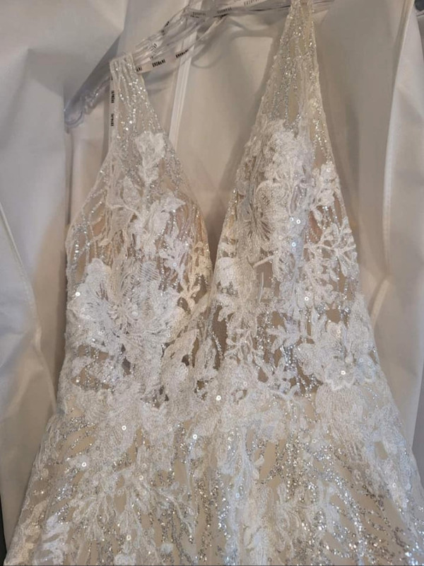 Ezoani/NILE/Color Beige, Wedding Gown in Wedding in Strathcona County - Image 4