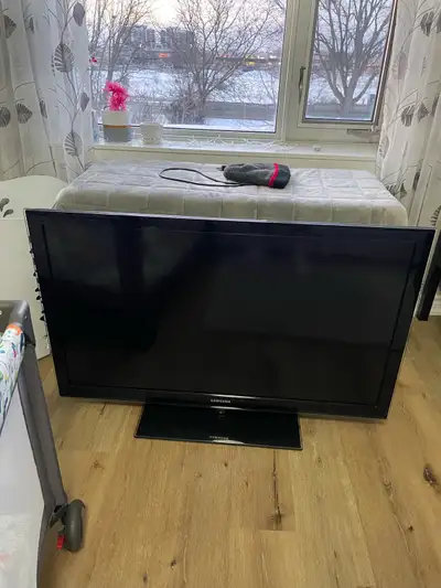 Samsung TV 46”, View more