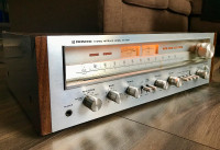 Classic vintage Pioneer SX-750 receiver