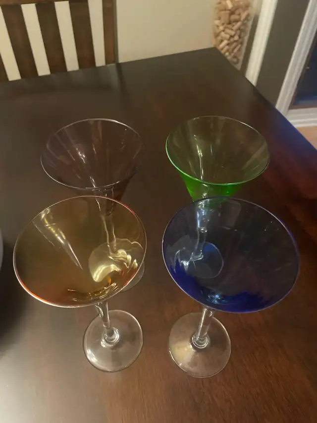 Martini Glasses524855258550773761