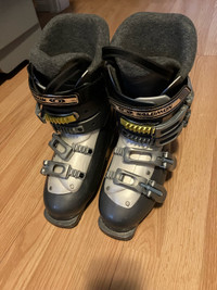 Salomon Women’s Ski Boots - Size 7