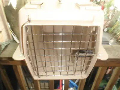 Pet carrier for Cat or Small Dog, View more
