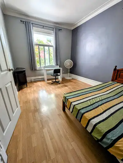 Chambre à louer –Tout inclus | Room for Rent – All Included