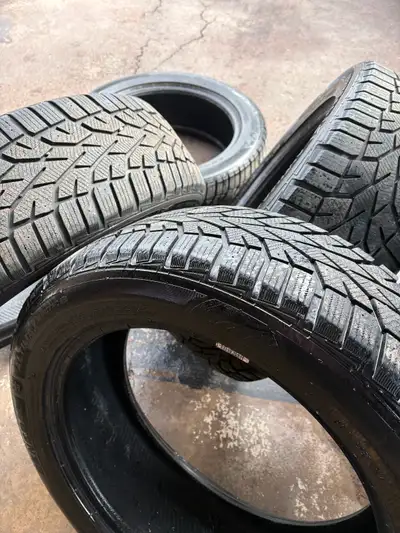 4 winter tires, good condition. 225/55/19, General Altimax Arctic 12.