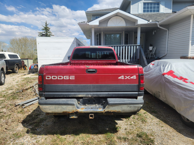 1997 DODGE CUMMINS DIESEL RAM 4 X 4 in Cars & Trucks in Calgary - Image 3