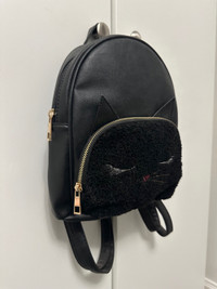 Mini Kitty Backpack + Free Keychain