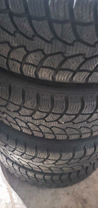 P205/60R16 Rovello RWS677 Tires and wheels