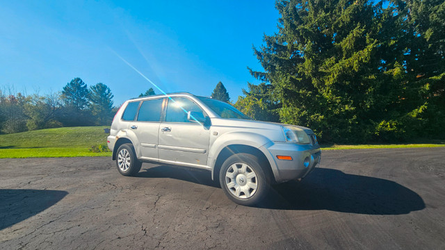 Nissan X-trail 2006 Silver (used) in Cars & Trucks in Oakville / Halton Region
