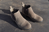 DLG Women's Suede Boots