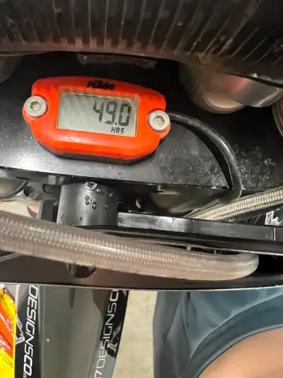 Don’t really ride the bike any more it only has 50 hours on it also have additional graphic kit on f...