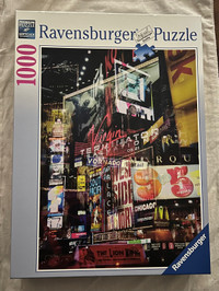 Ravensburger 1000pc Puzzle: Times Square NYC