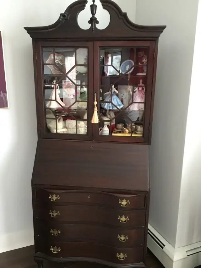 Antique secretary with desk in Hutches & Display Cabinets in Bedford - Image 5