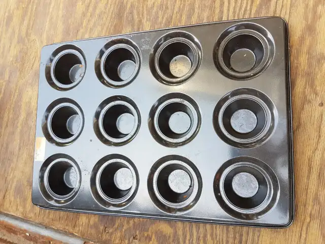 Muffin tray