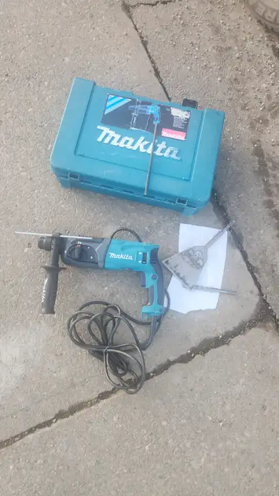makita hammee drill 2 buts case hr2470 f 185$$, View more