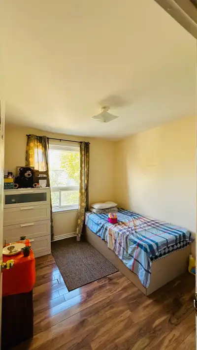 Private room for rent