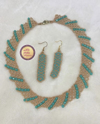 Vintage Turquoise Necklace (Middle Eastern) /Collier turquoise