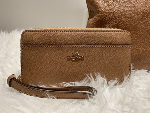 Authentic Coach bag and wallet, tan leather, new with tags in Women's - Bags & Wallets in City of Toronto - Image 2