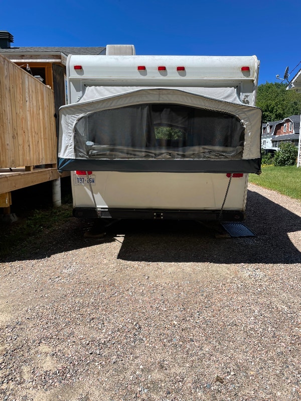 Jayco Hybrid Camper FOR SALE Travel Trailers & Campers Petawawa