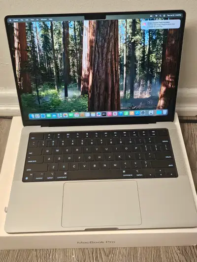 14 Inches MacBook M4 Max 48GB/1TB  16-core CPU/40-core GPU, View more