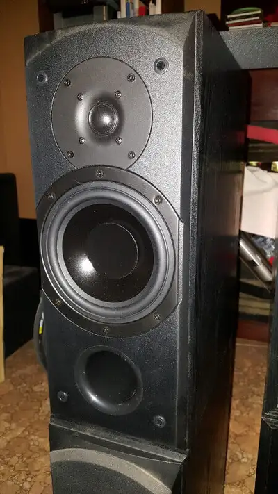 Quest Speakers Q610 $100 pair, View more