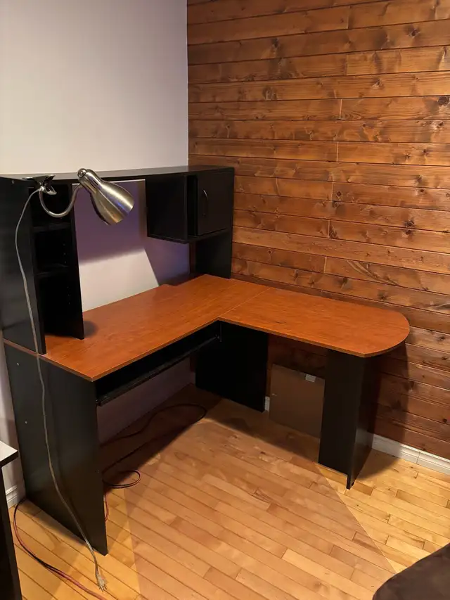 computer desk in Desks in Lloydminster - Image 2