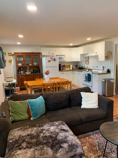 Coaldale 1 Bedroom Suite - AVAILABLE AUGUST 15