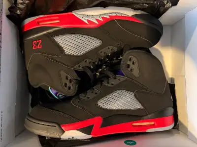 Jordan 5 Retro “Top 3” (2020), View more