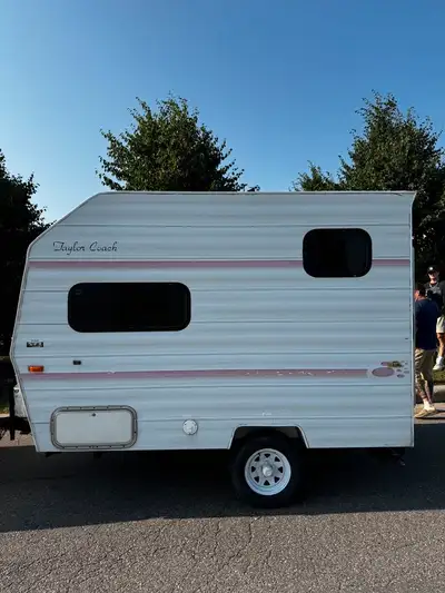 Proudly made in Millgrove, Ontario by Taylor Coach – a family-run Canadian company building ultra-li...