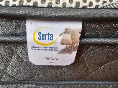 PRICE DROP!!!!! Matelas et sommier, View more