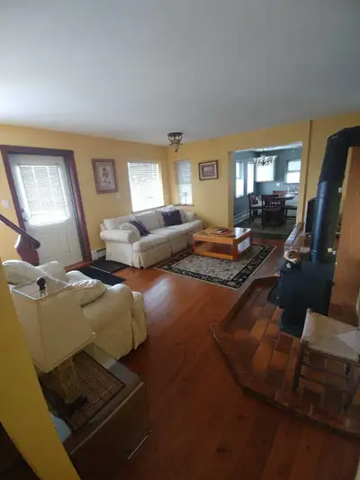 Fully Furnished Walk Out Suite