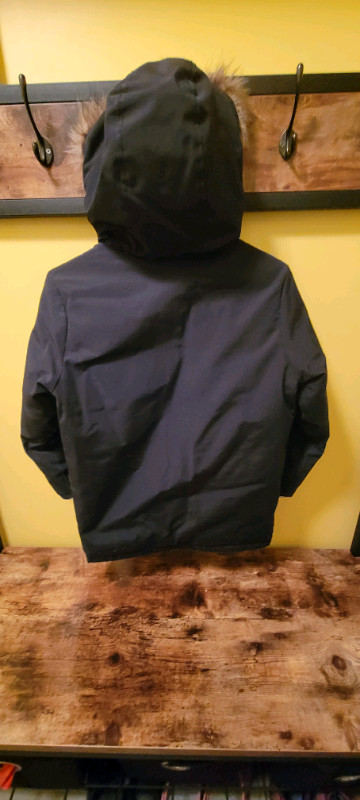 Veste d'hiver pour garçons // Winter jacket for boys dans Enfants et jeunesse  à Ouest de l’Île - Image 4
