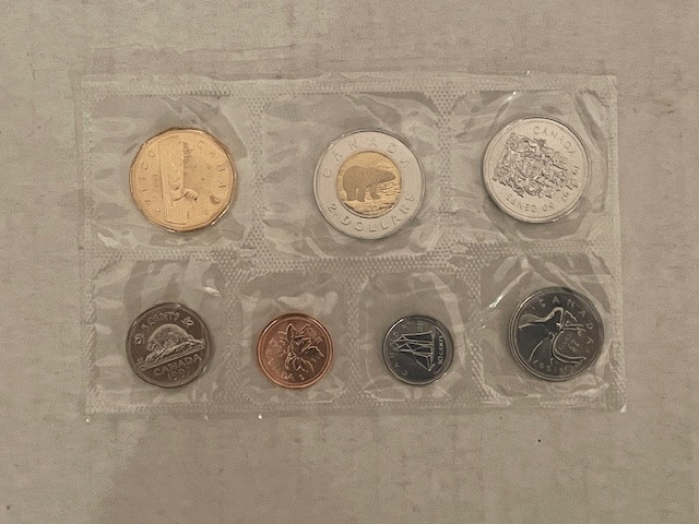 1997 CANADIAN UNCIRCULATED PROOF-LIKE SET dans Art et objets de collection  à Ville de Montréal - Image 2