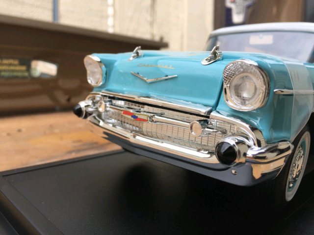 1/18 scale 1957 Chevy Nomad Bel Air Die Cast Metal model in Toys & Games in Calgary - Image 2