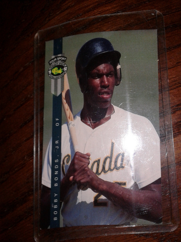 1992 BARRY BONDS BROTHER BOBBY BONDS BASEBALL CARD in Arts & Collectibles in Oshawa / Durham Region