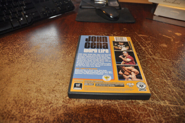 WWE John Cena Word Life DVD, 2004 WWF DVD koch vision version dans CD, DVD et Blu-ray  à Victoriaville
