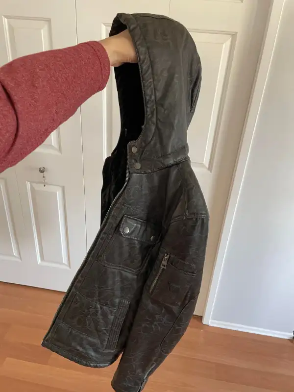 Guess Leather Jacket in Men's in Edmonton - Image 4