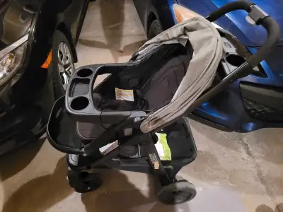 Graco stroller with carseat 3 in 1 ($95 or best offer!), View more