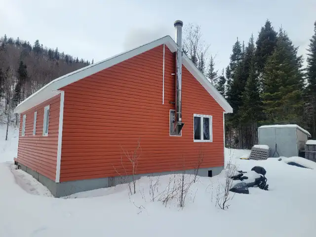 Chalet à vendre in Houses for Sale in Gaspé - Image 3
