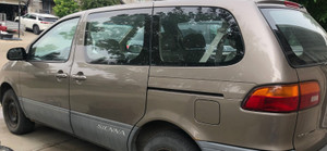 1999 Toyota Sienna