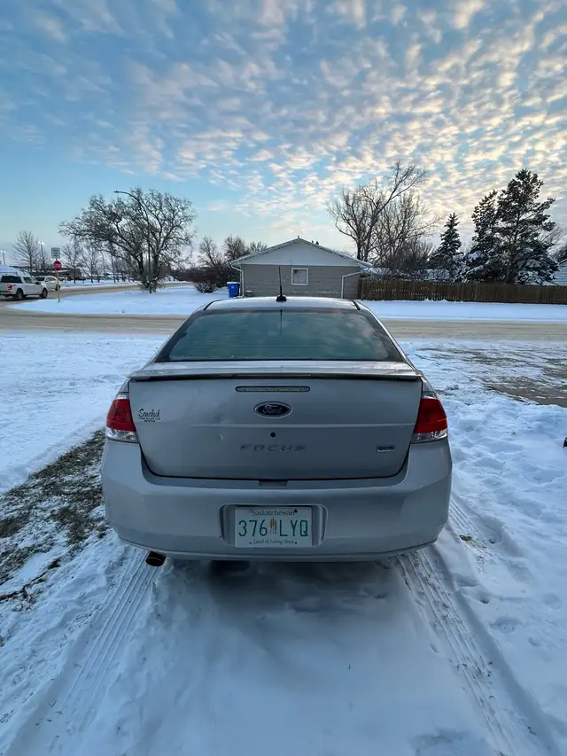 2009 Ford Focus in Cars & Trucks in Regina - Image 4