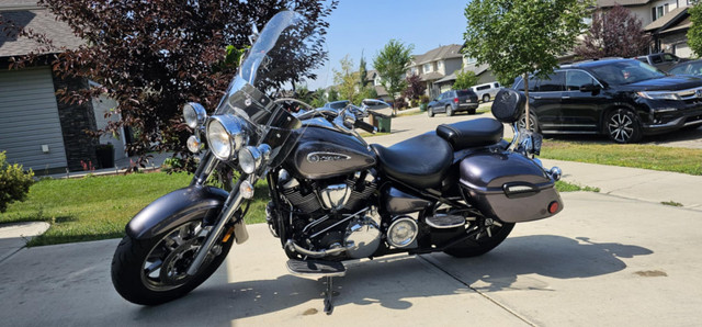 2015 Yamaha road star in Street, Cruisers & Choppers in Edmonton