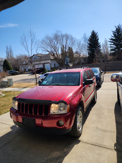 2005 JEEP GR CHEROKEE V8 LEATHER 4X4 ROCKY MOUNTIAN WITH HITCH