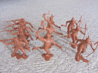 *WILD WEST* COWBOYS + INDIANS *1964 LOUIS MARX + CO.*