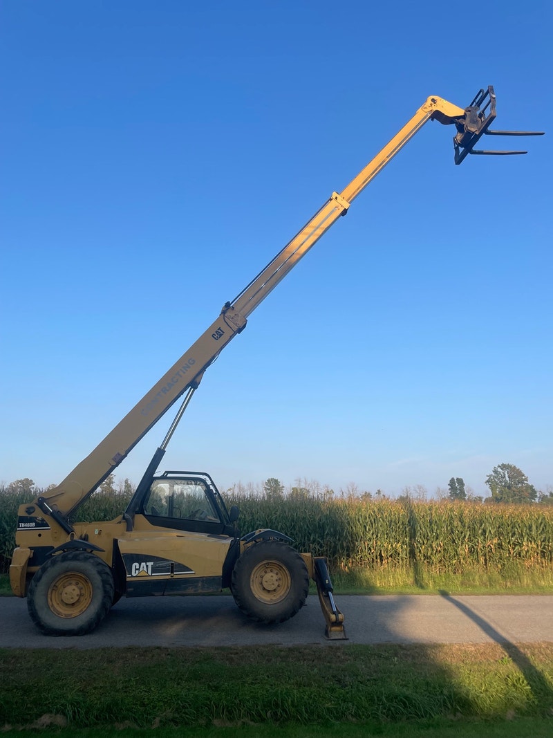 Cat TH460B Telehandler Heavy Equipment Cornwall Kijiji