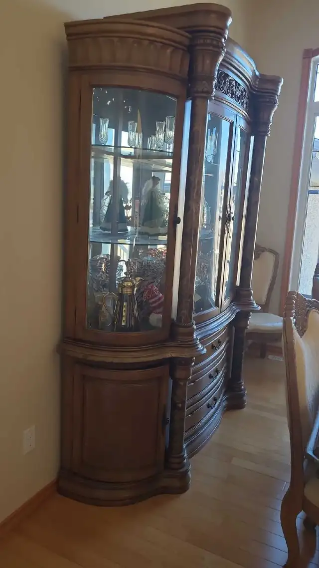 Dining Set with China Cabinet and no chairs. in Multi-item in Edmonton - Image 3