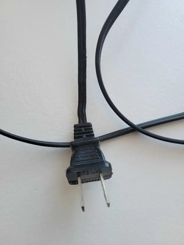 Vintage Ikea Green Verdigris Table Lamp.ikea. in Indoor Lighting & Fans in Hamilton - Image 8