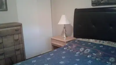 Clean room for rent, all utilities included. Female only.