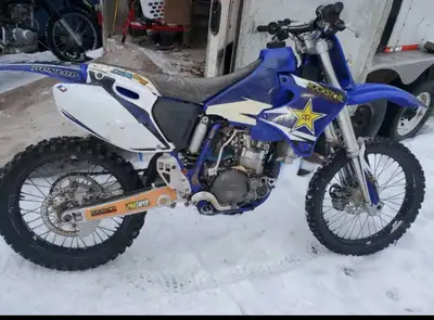 Yamaha 426 part out. Connecting rod seized to crank. Parts already sold: Fuel tank Plastics Clutch c...