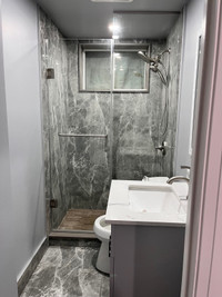 Basement room with private bathroom for rent Dt Toronto Kensingt