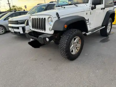 2016 Jeep Wrangler Sport 2-Door - New hitch installed - Lifted 2 inches - Newer All Terrain tires -...